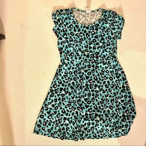 City street size 14 girl cheetah blue print dress